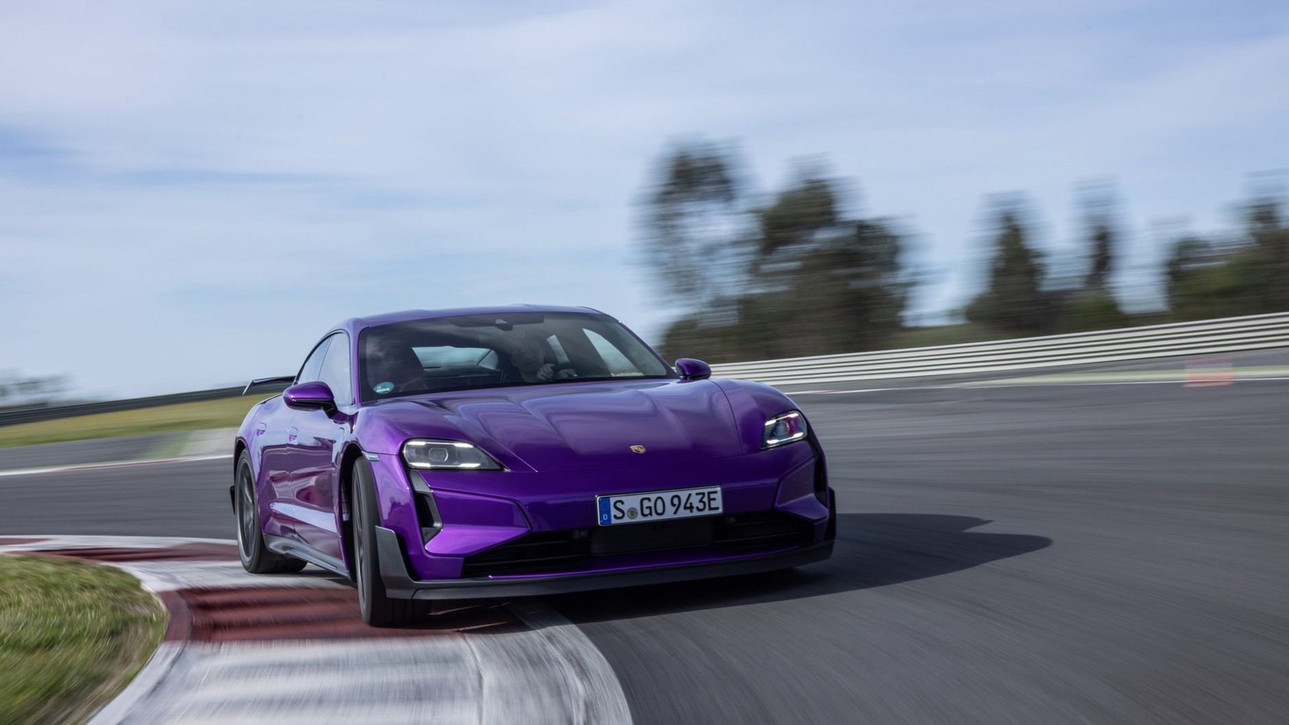 Porsche Taycan Turbo GT z pakietem Weissach