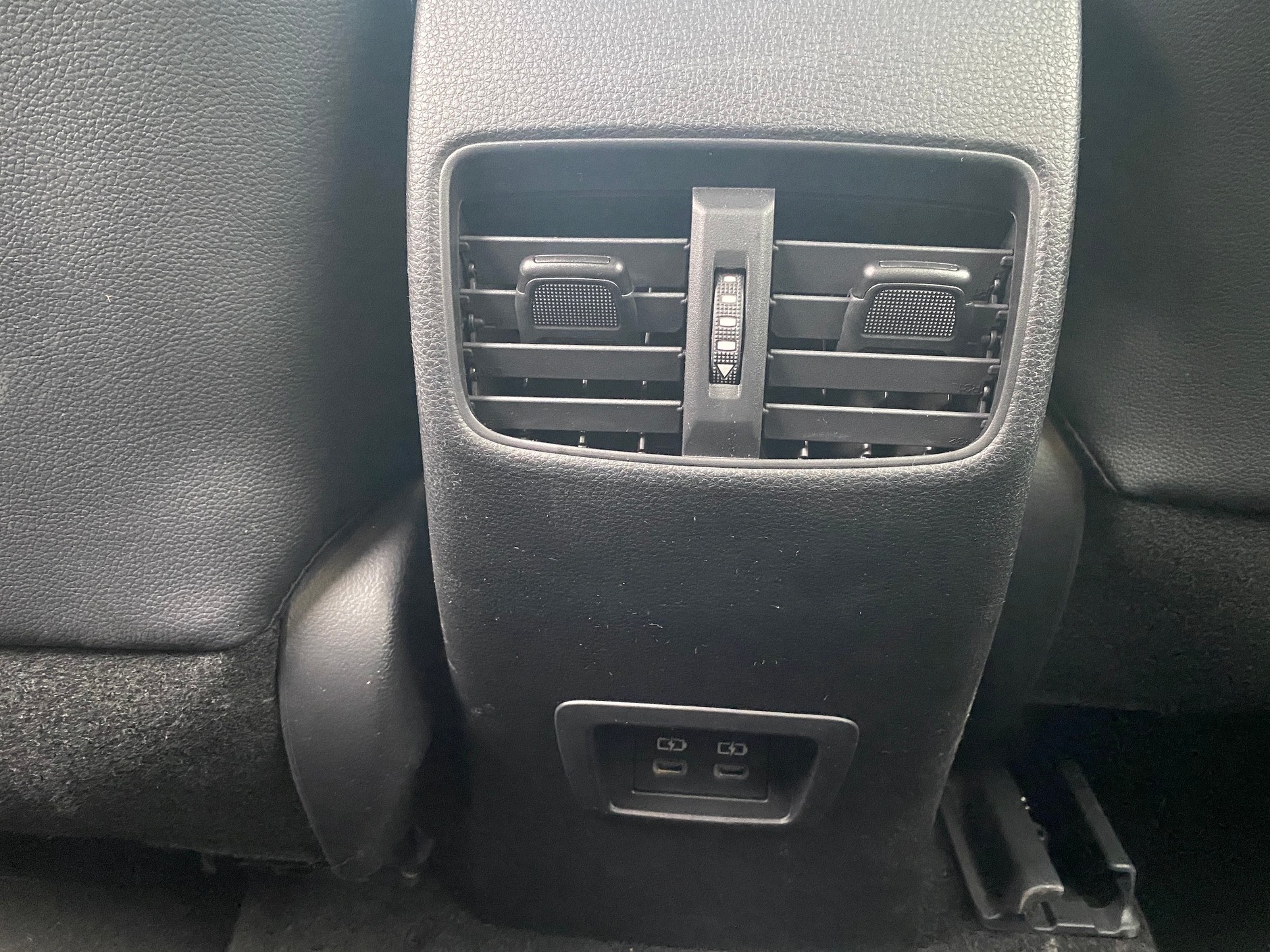 Toyota Corolla Cross 2.0 Hybrid AWD-i (2022 r.)