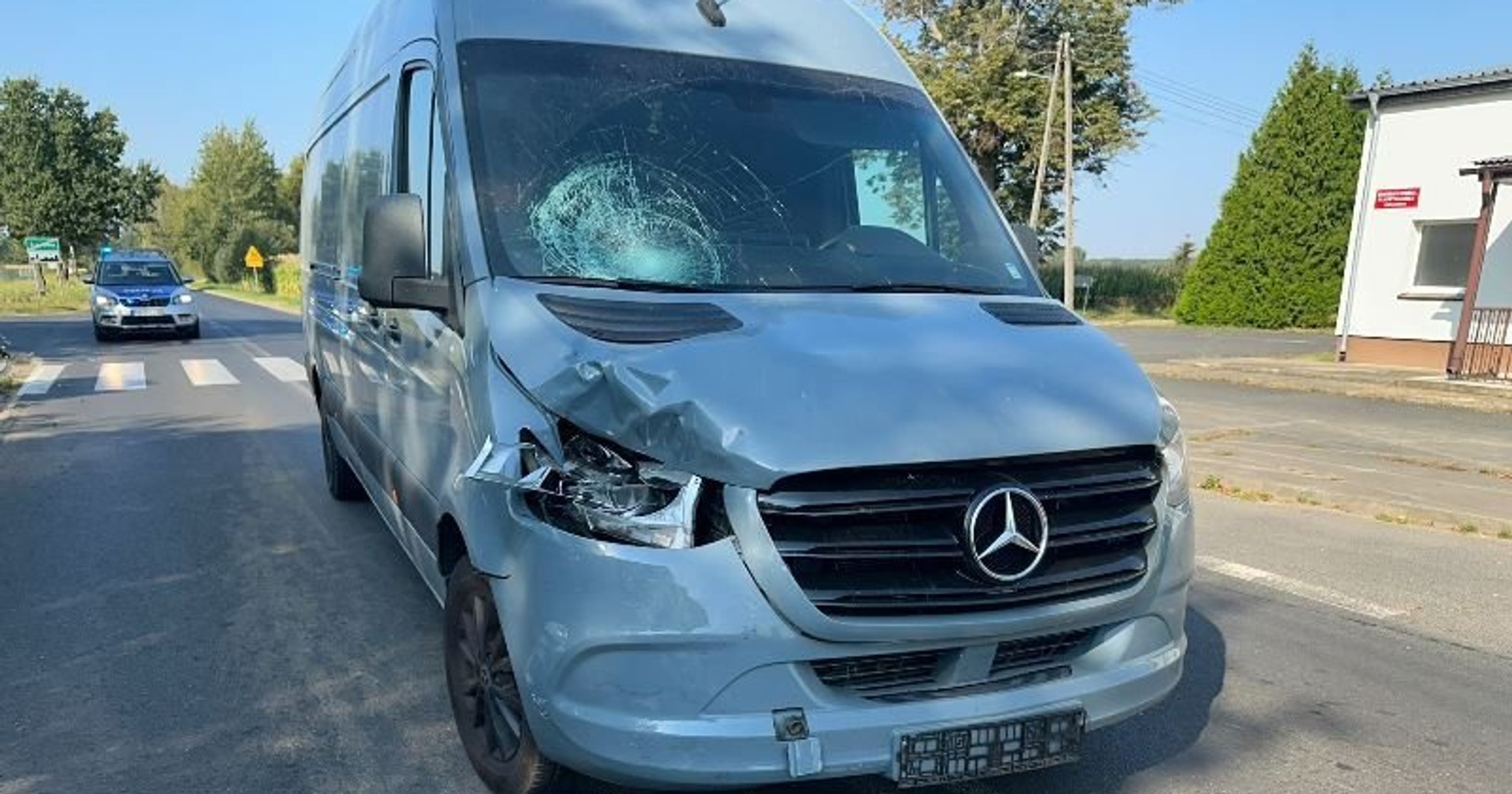 16-latek wjechał pod koła busa. Interweniował śmigłowiec LPR