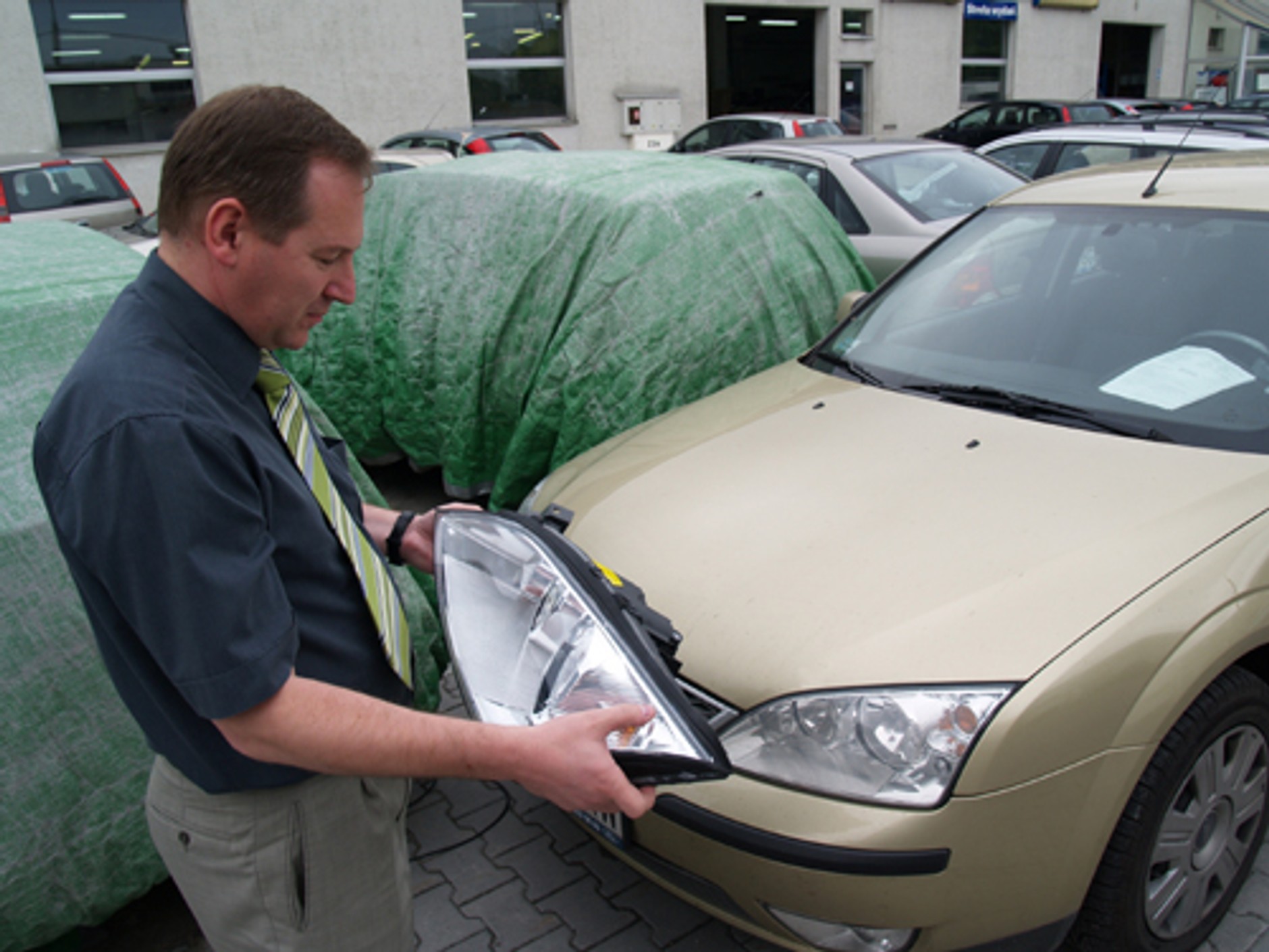 Części zewnętrzne wyjęte spod prawa