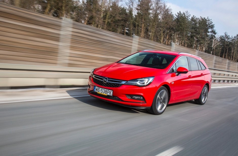 Opel Astra V