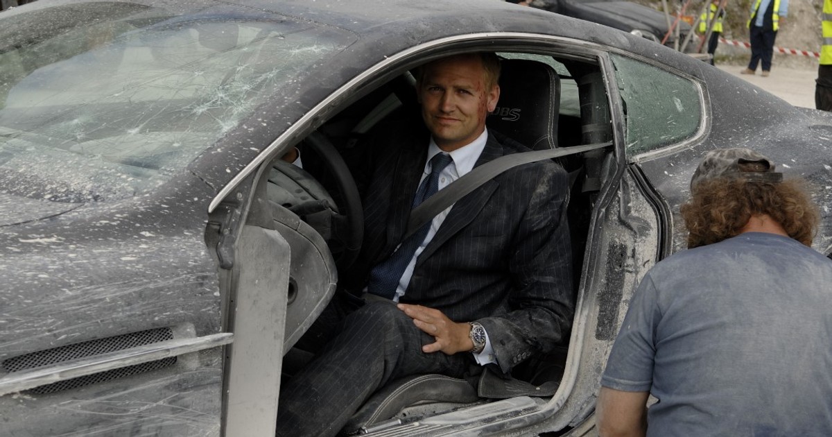 Ben Collins na planie jednego z serii filmów o Bondzie