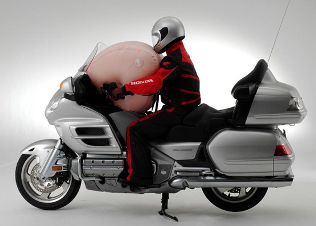 Honda Gold Wing Airbag