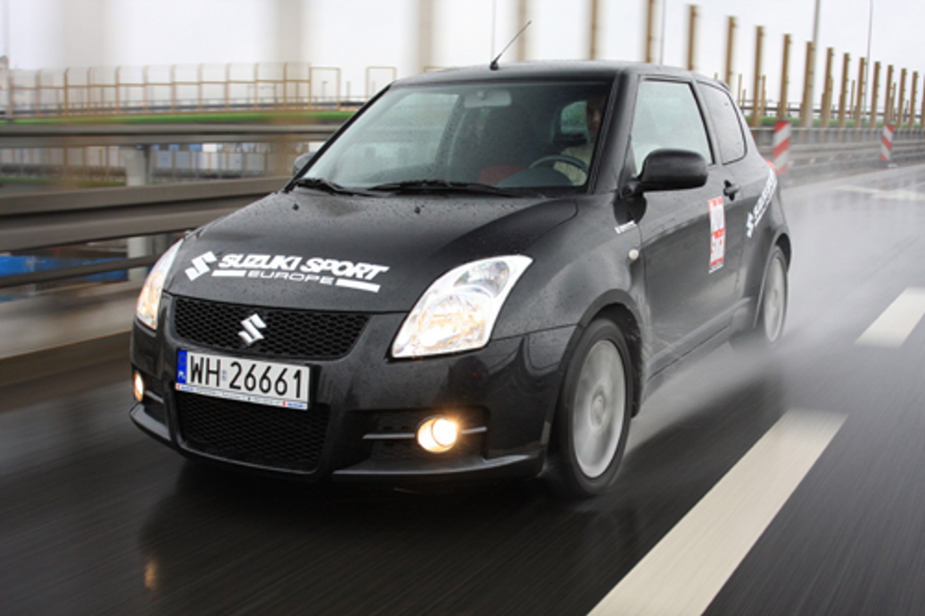 Suzuki Swift - Bezpieczny "sport"