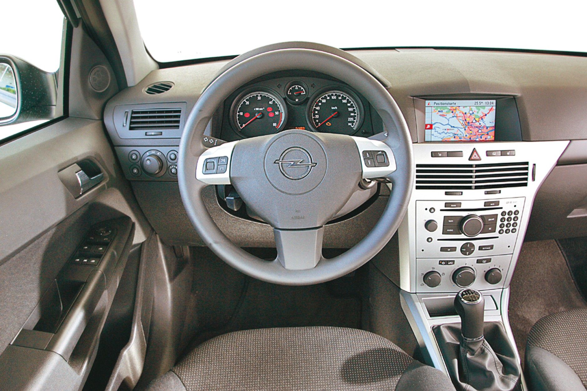 Volkswagen Golf kontra Mazda 3, Ford Focus i Opel Astra - ...bo mało pić,  to trzeba umieć. Porównanie kompaktów z małymi dieslami