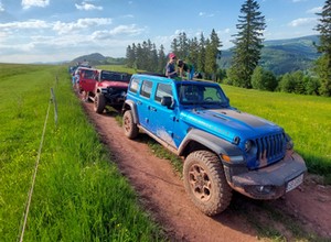 Camp Jeep Kudowa-Zdrój — Sprawdziliśmy Wranglera Rubicona 4xe nie tylko w terenie