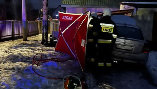 67-letni przygnieciony mężczyzna zmarł