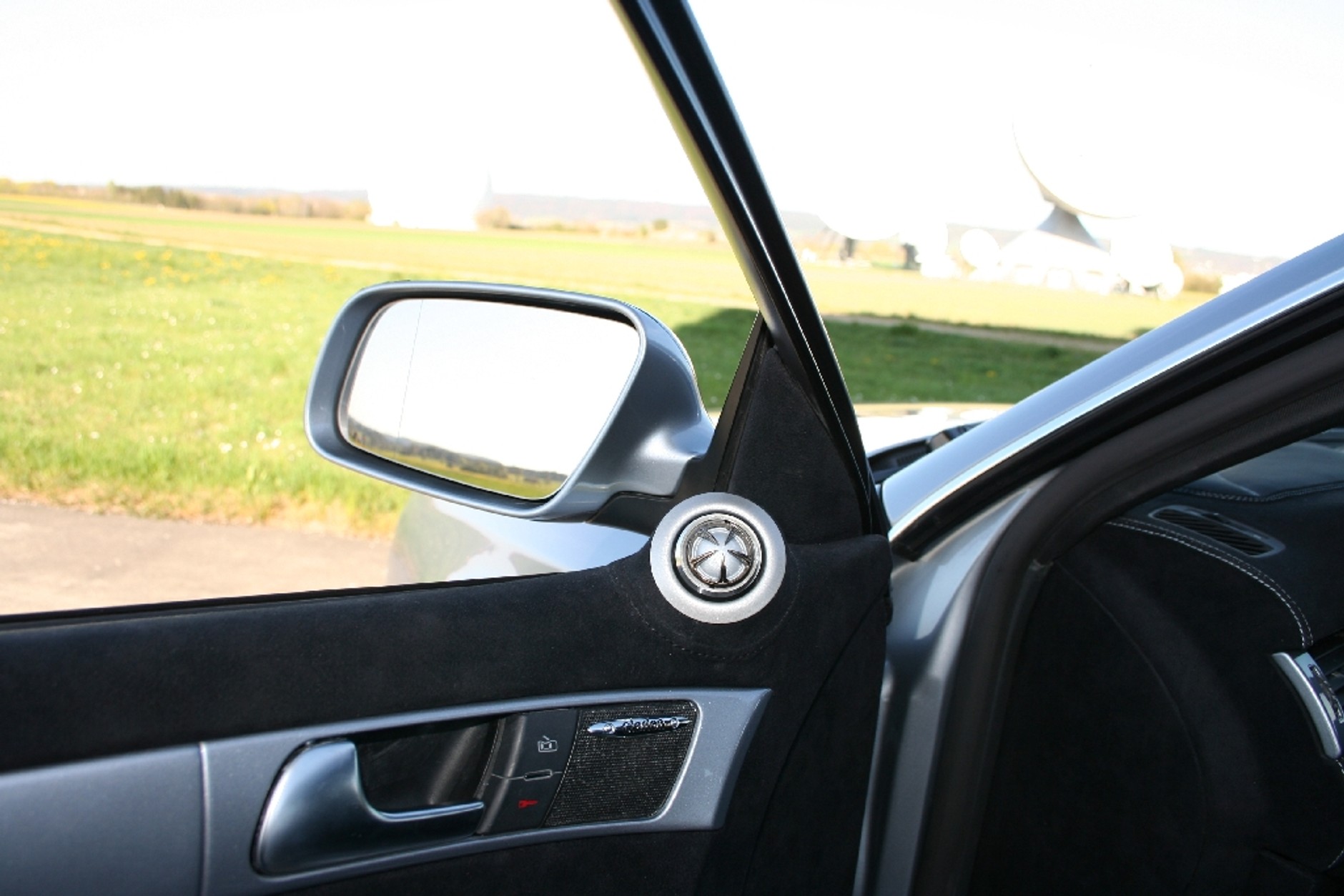 Audi A6 z systemem Clariona