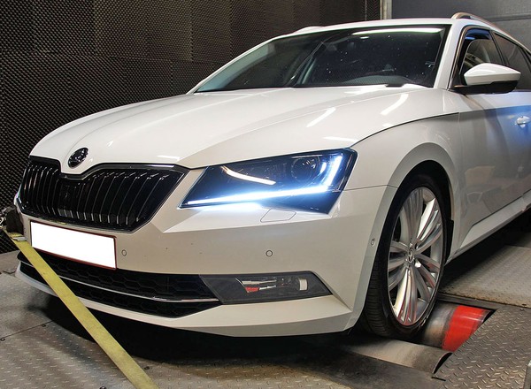 Skoda Superb Combi 2.0 TSI ma 350 KM