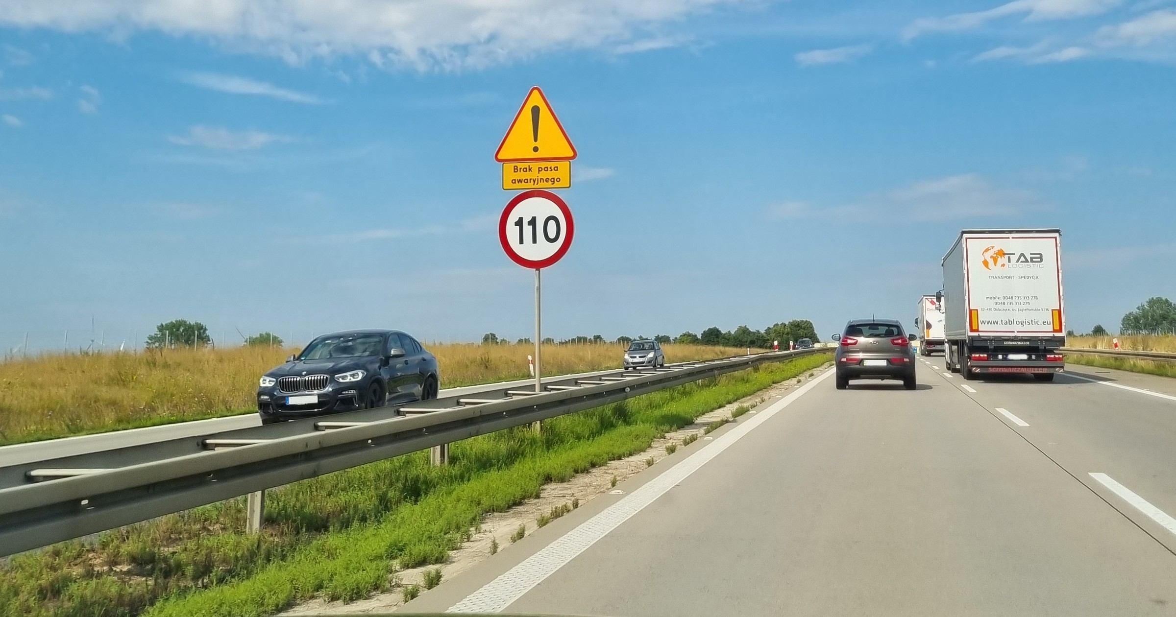 Autostrada A4 bez pasa awaryjnego