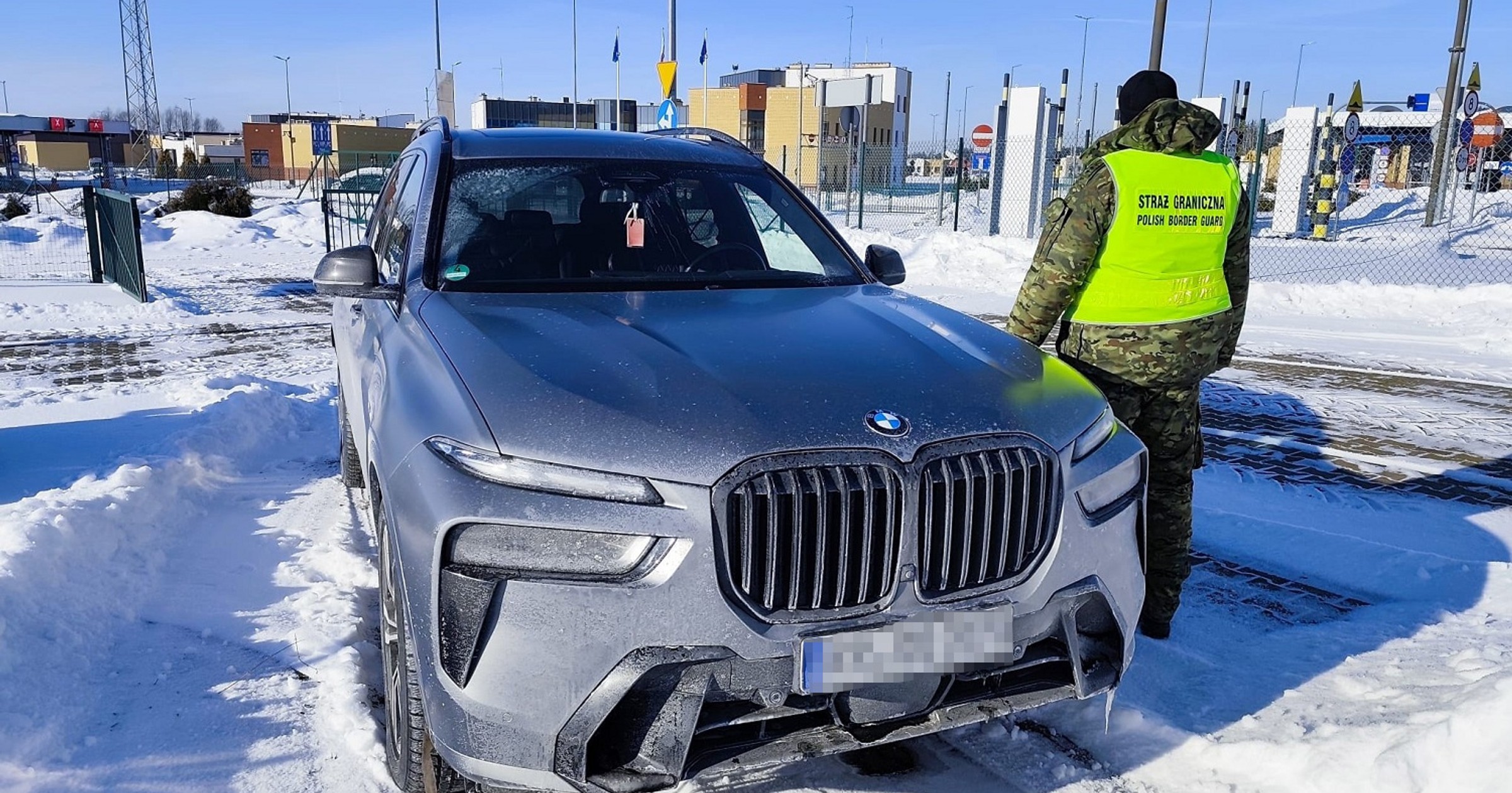 Skradziony samochód nie miał nawet zmienionych rejestracji po kradzieży