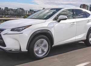 Lexus NX 300h: hybryda z charyzmą | Test | Pierwsza jazda