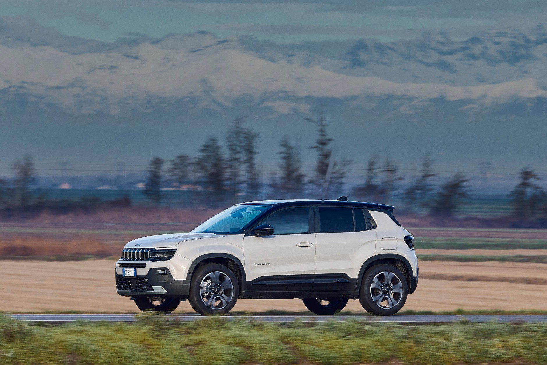 Jeep Avenger e-Hybrid