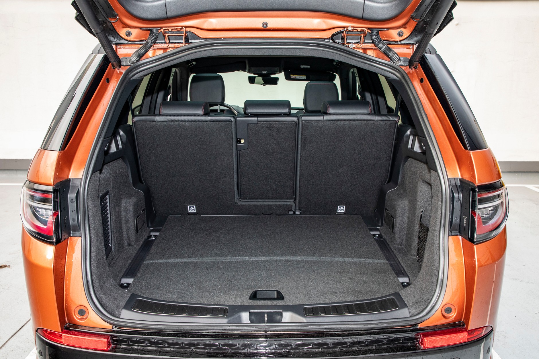 Land Rover Discovery Sport 2.0P I4 R-Dynamic