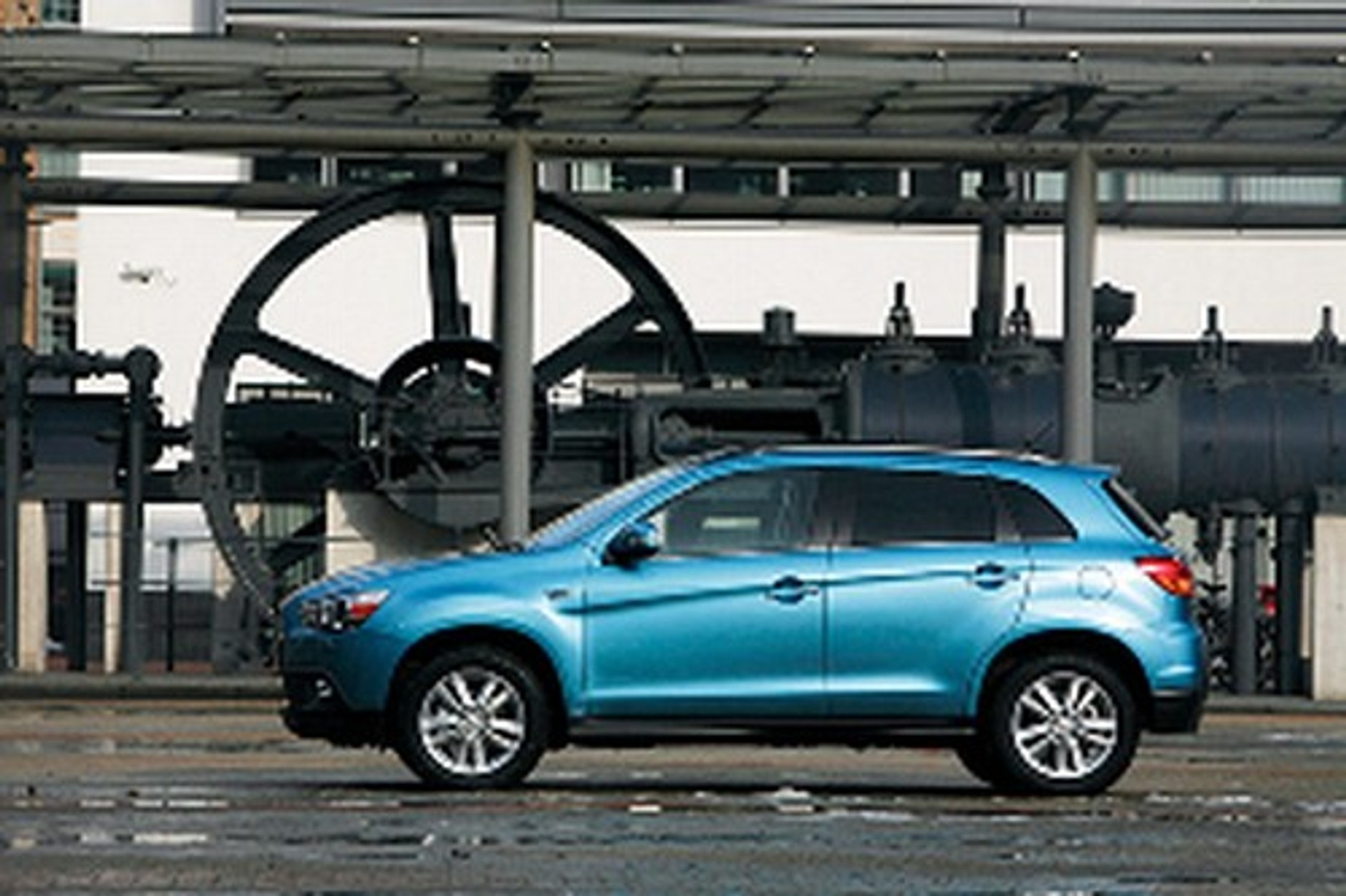 Mitsubishi ASX - Mniejszy "misiek"