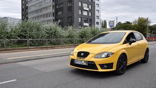 Seat Leon. Tajna broń policji