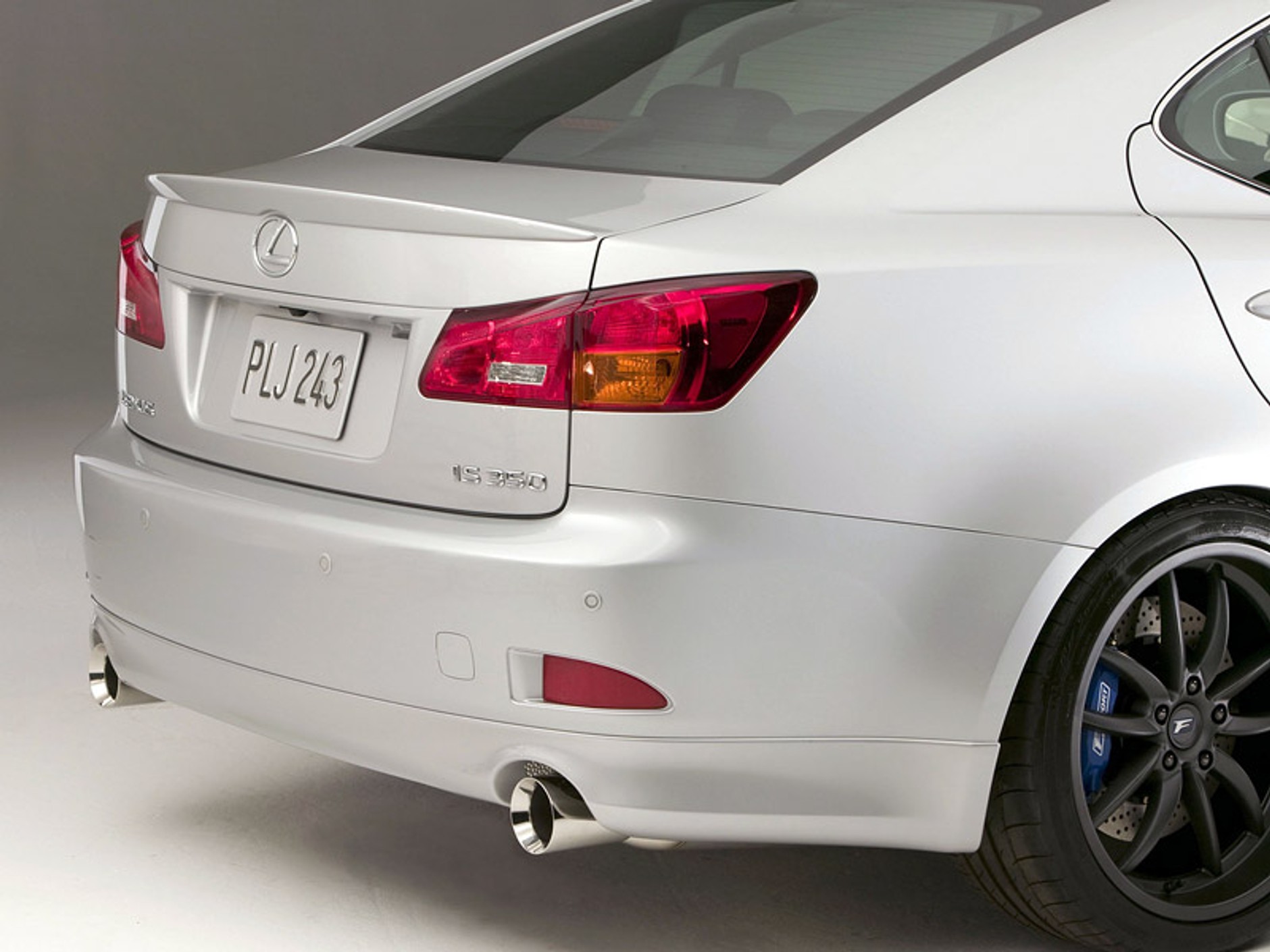 SEMA 2007: Lexus IS F-Sport – tak wygląda fabryczny tuning