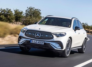 To najpopularniejszy Mercedes na świecie: co poprawiono w GLC