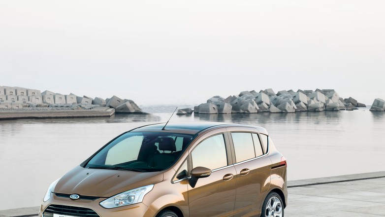 Praktyczny i ekonomiczny Ford B-Max