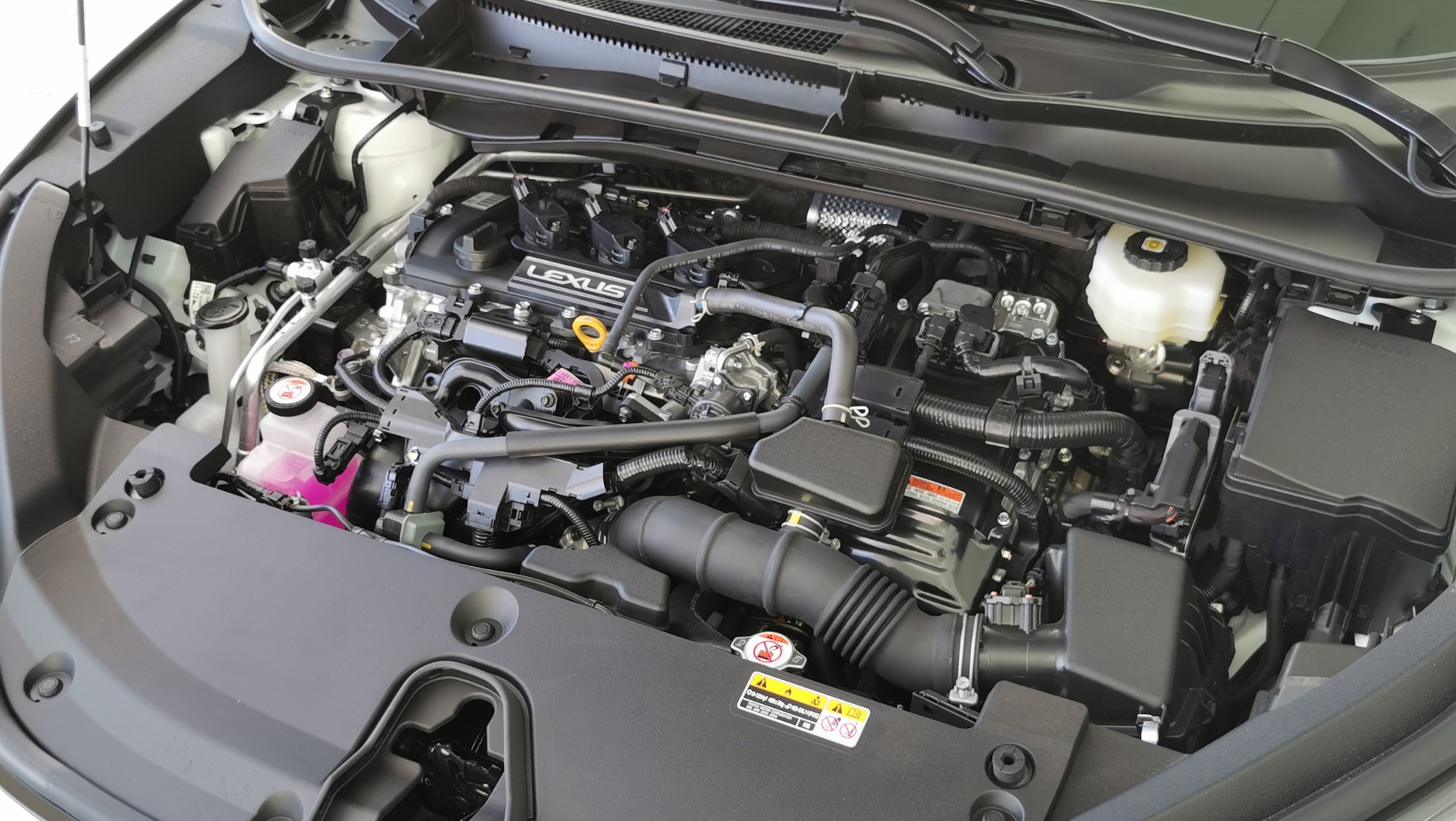 Lexus LBX 2023 – pierwsze jazdy