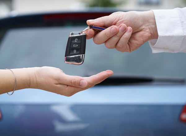 Najczęstsze błędy przy sprzedaży samochodów używanych
