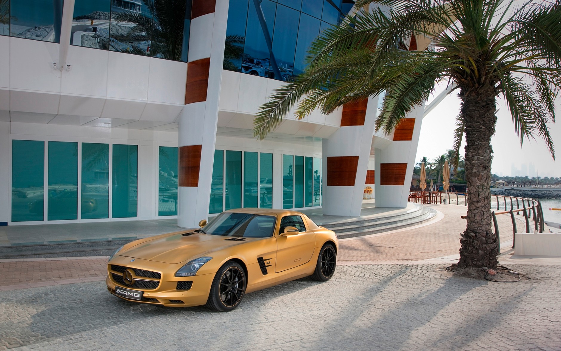 Mercedes SLS AMG