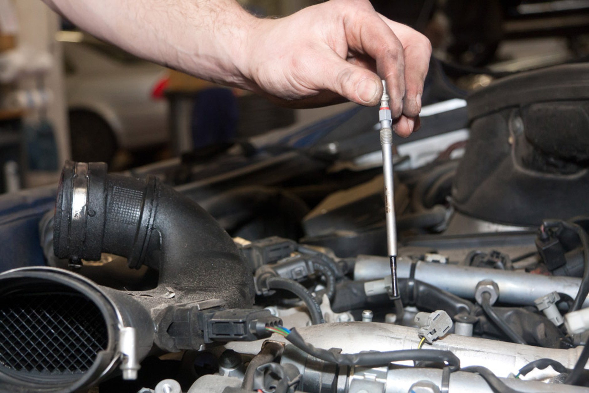 Wymiana świec? Pokażemy krok po kroku jak to zrobić