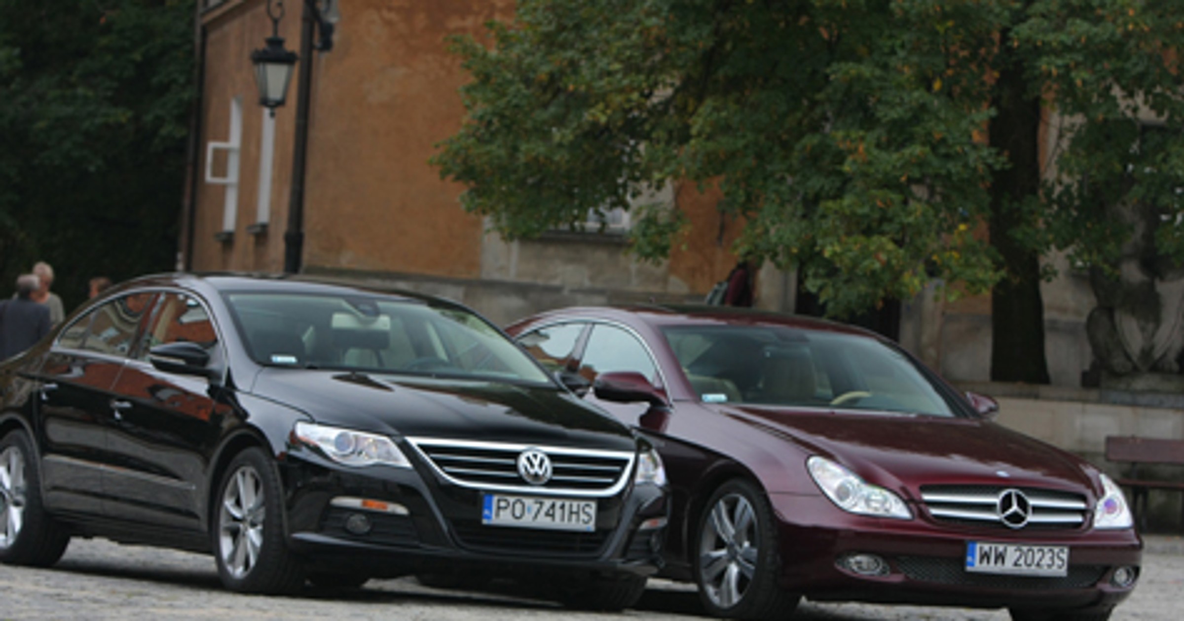 Mercedes CLS kontra Passat CC - Oryginał czy falsyfikat?