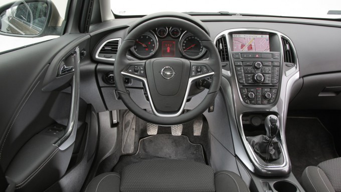 Opel Astra sedan 1,7 CDTI: test rodzinnego sedana