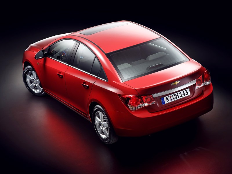 Paryż 2008: Chevrolet Cruze: nowe informacje i zdjęcia
