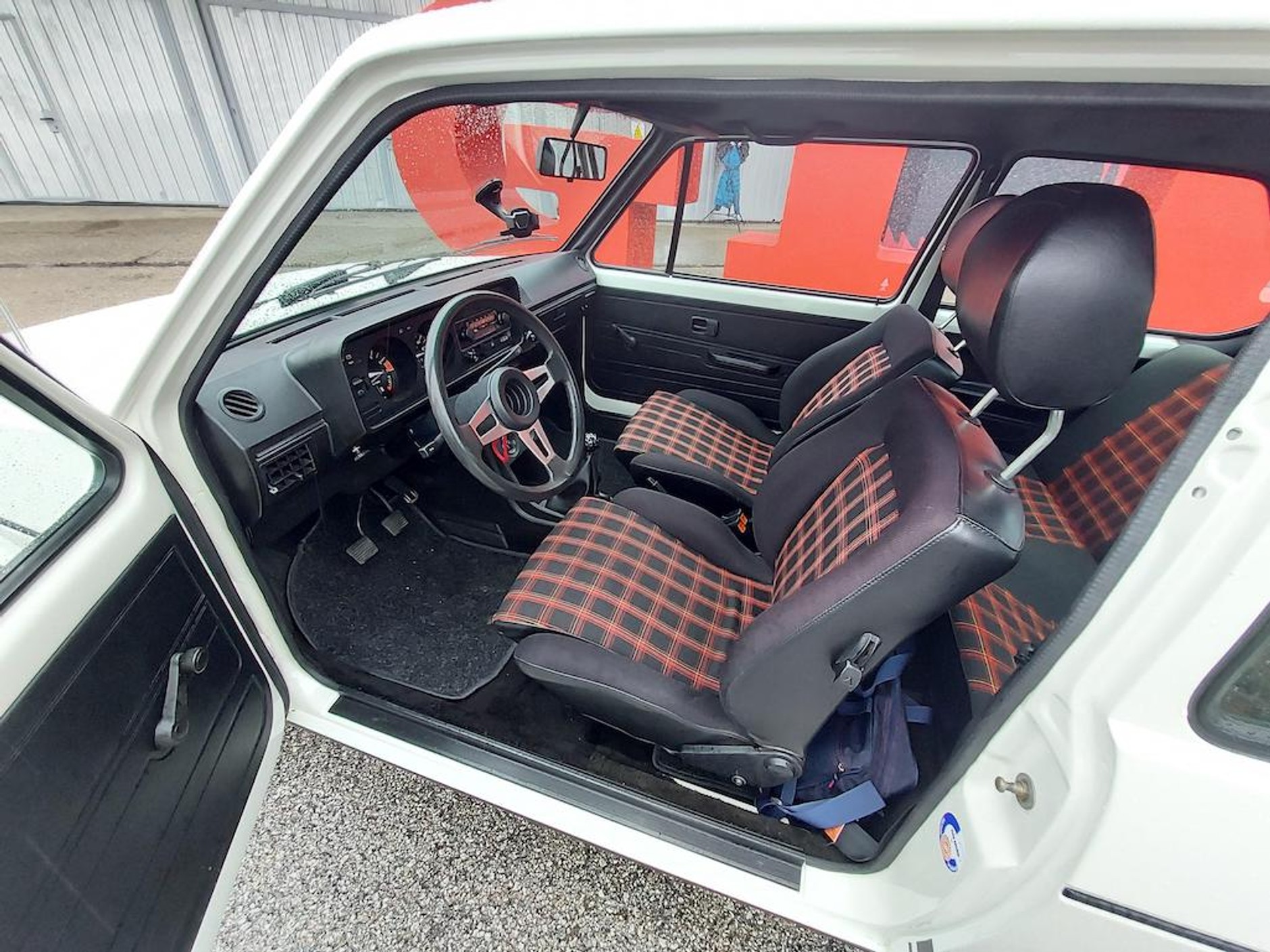 VW Golf GTI Edition 50