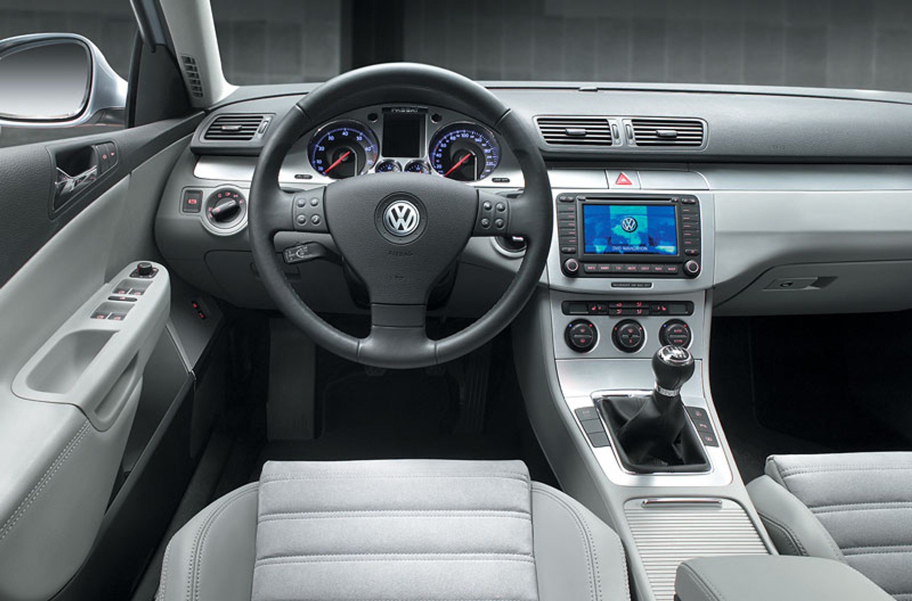 VW Passat: modernizacja silników na rok 2010 (2,0 TSI DSG i Euro 5)