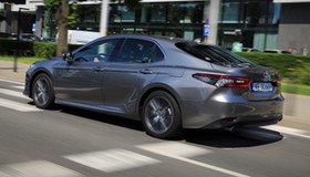 Toyota Camry 8. generacja FL 2021