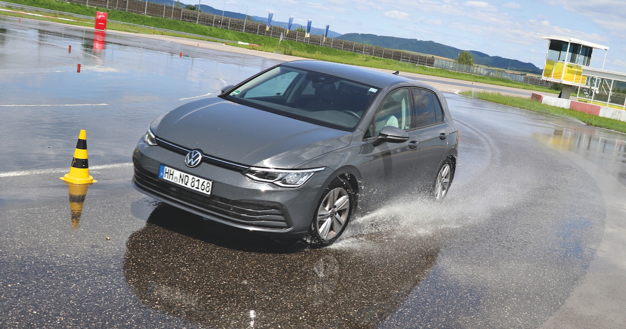 Test opon letnich 2021 - sprawdzamy 53 modele w rozmiarze 205/55 R16