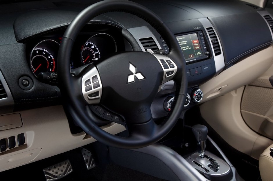 Mitsubishi Outlander - Kolejna generacja trafiła do salonów