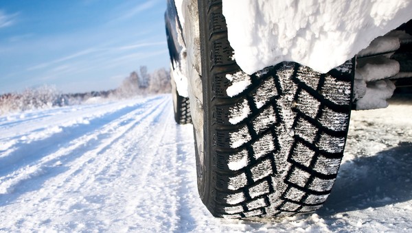 Jak testuje się opony zimowe?