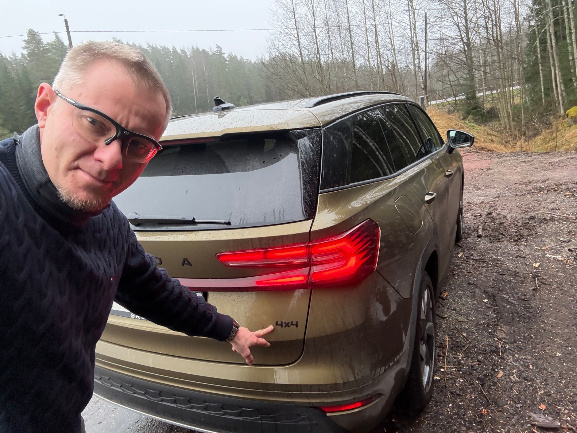 Napęd 4x4 przydaje się nie tylko poza drogą. Na asfalcie także
