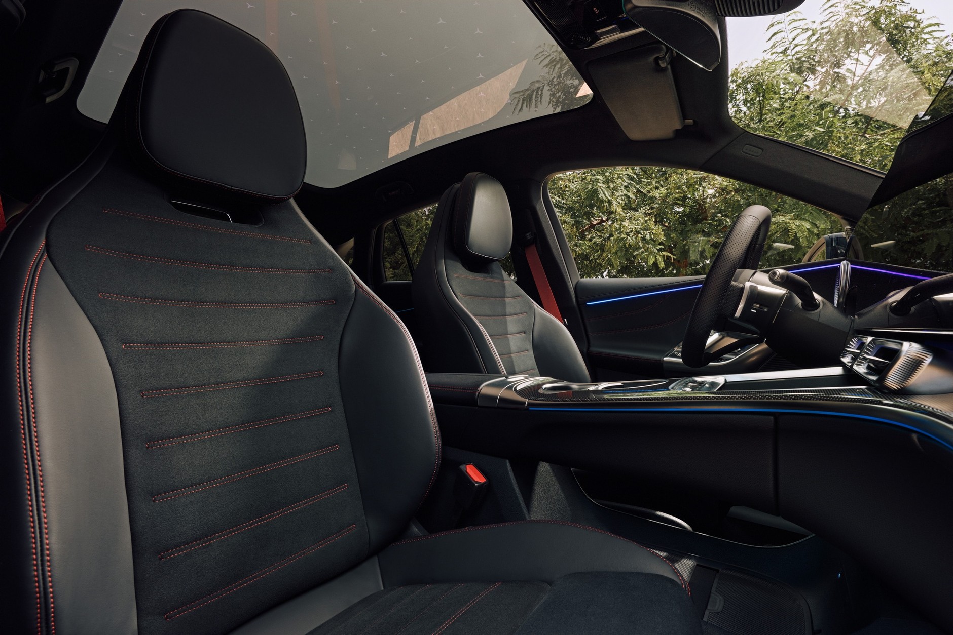 Elektryczny Mercedes-Benz GLC z technologią EQ