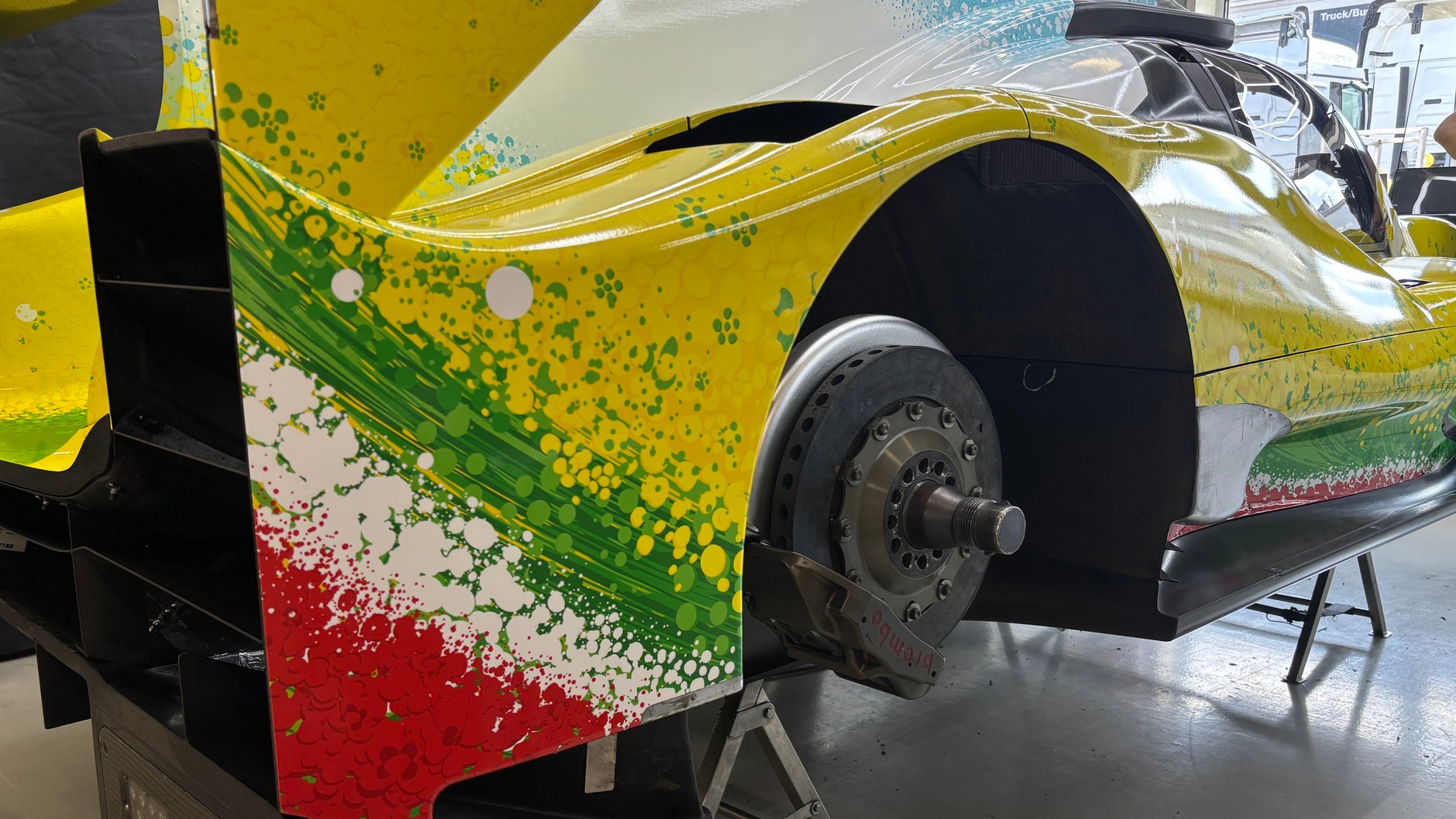 Wizyta w siedzibie Inter Europol Competition przed wyjazdem do Le Mans