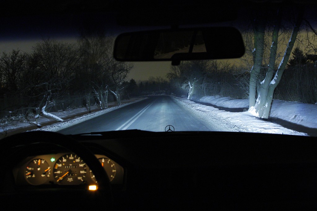 Uwaga na uniwersalne ksenony! Ty masz jasno! Inni nie widzą nic