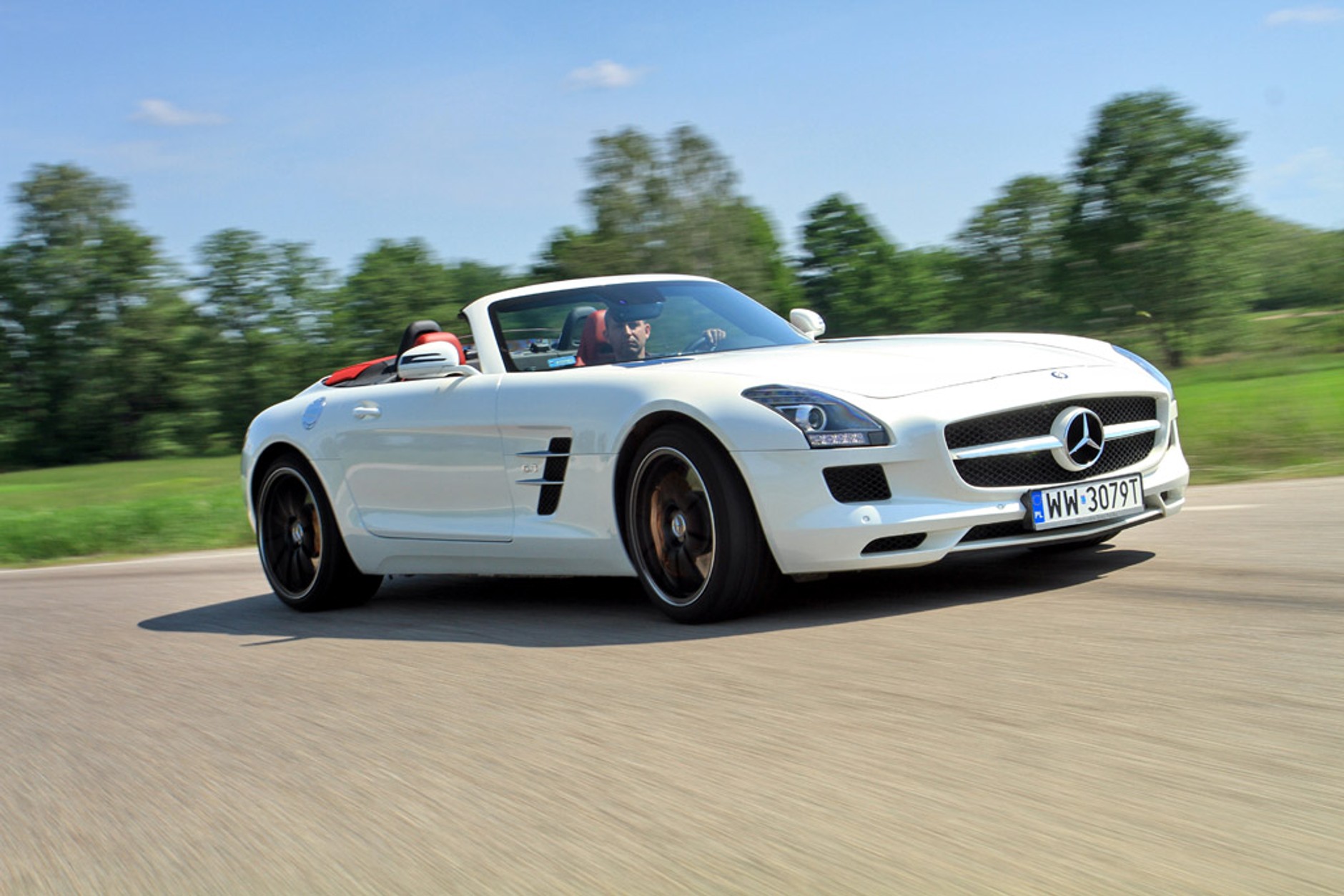 Mercedes SLS AMG Roadster: działa jak narkotyk