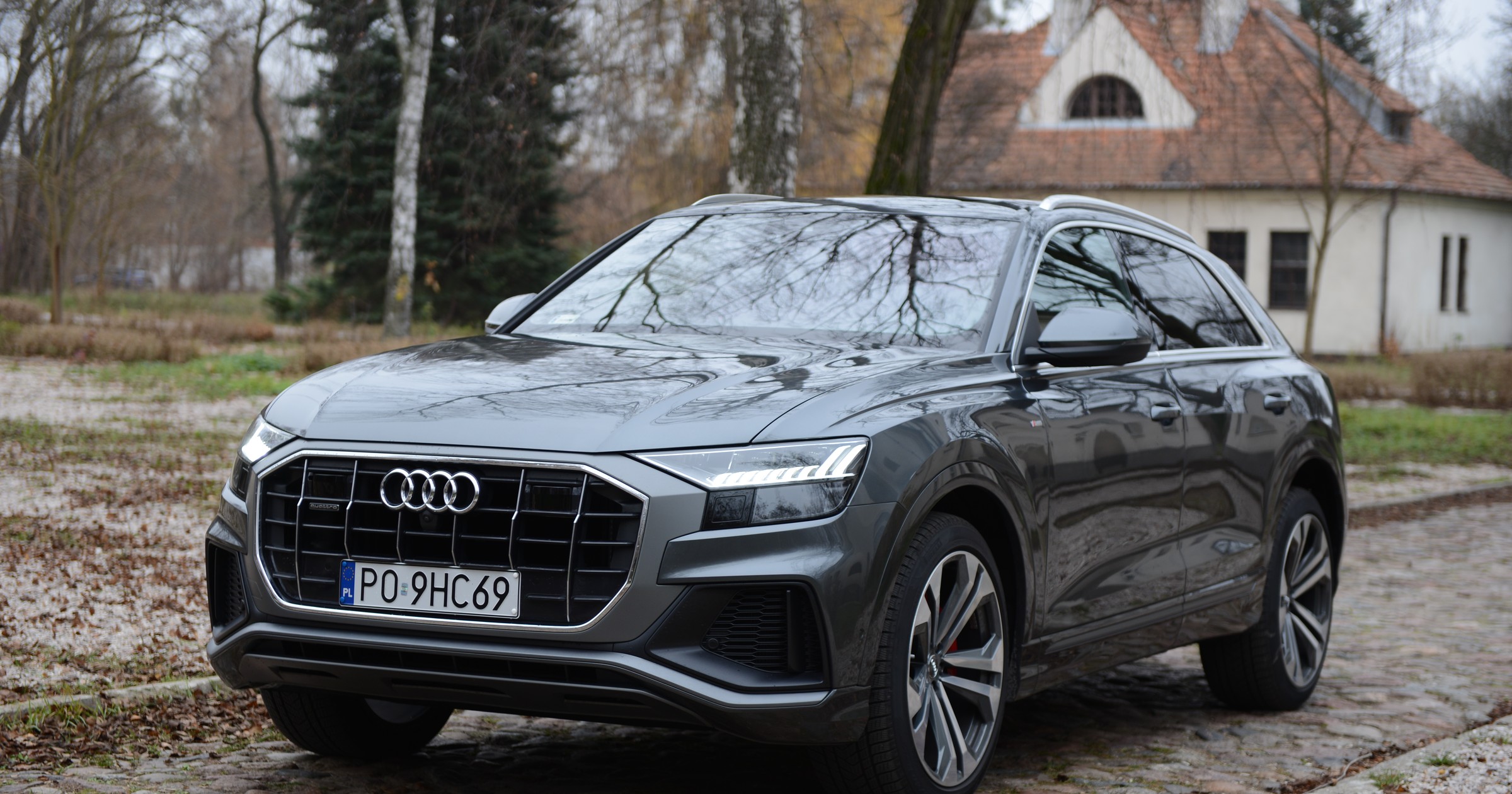Audi Q8 50 TDI - producent ostrzega o ryzyku wypadku na skutek awarii przekładni kierowniczej