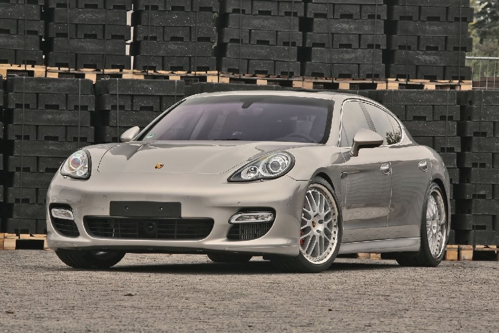 Porsche Panamera - Dodatkowe 50 KM dzięki modyfikacji komputera