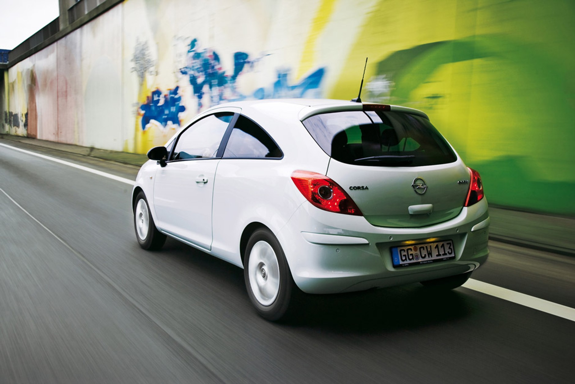 Opel Corsa: ładniejsza i oszczędniejsza