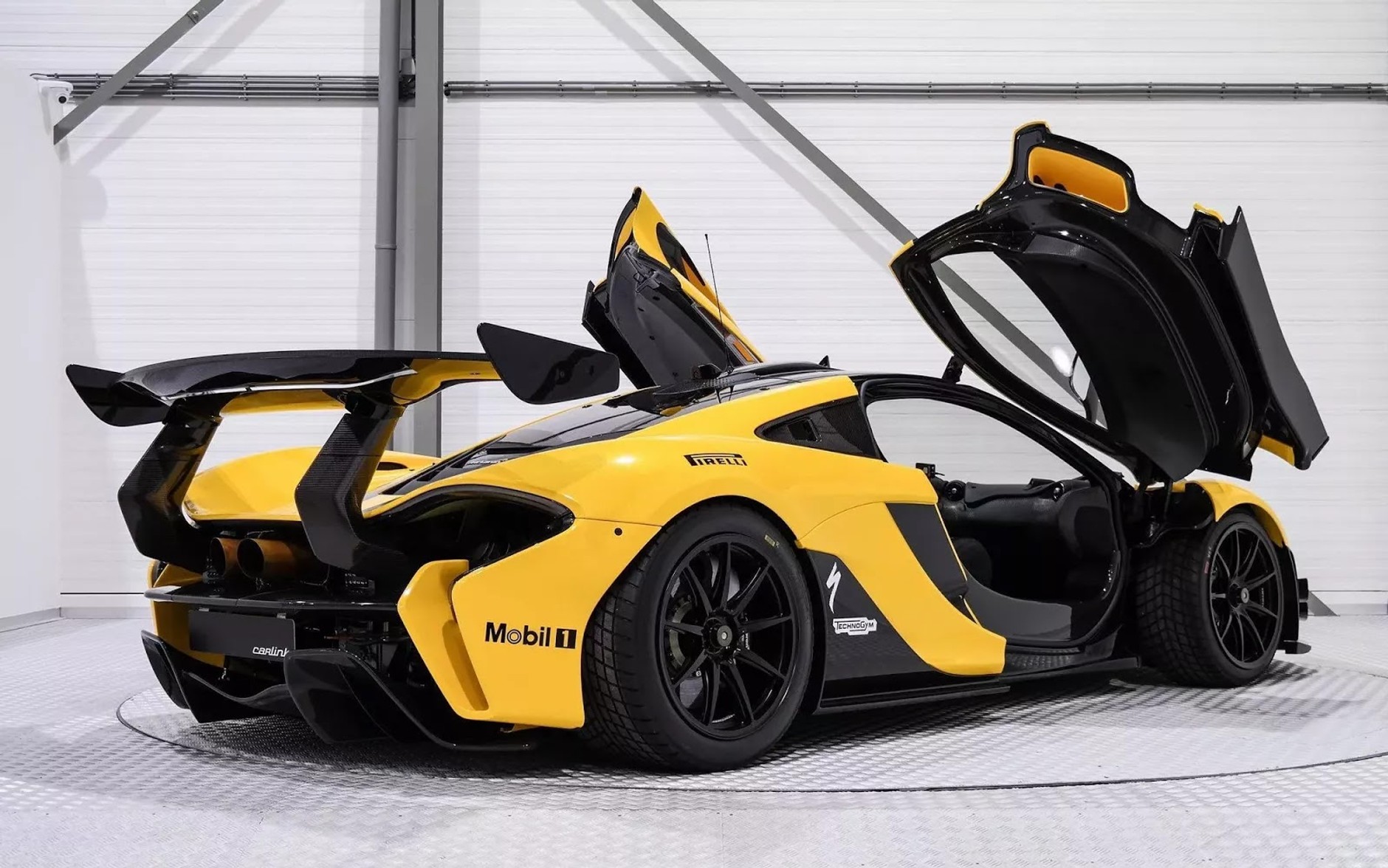 McLaren P1 GTR – już nie dla wybranych