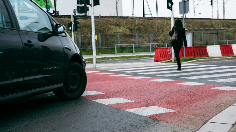Nie każde przecięcie dróg to skrzyżowanie. Warto zwrócić na to uwagę