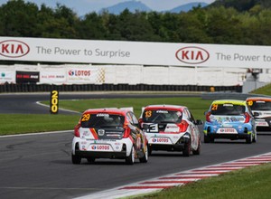 Kia Lotos Race na torze Most: Max Günther i Kamil Serafin zwycięzcami
