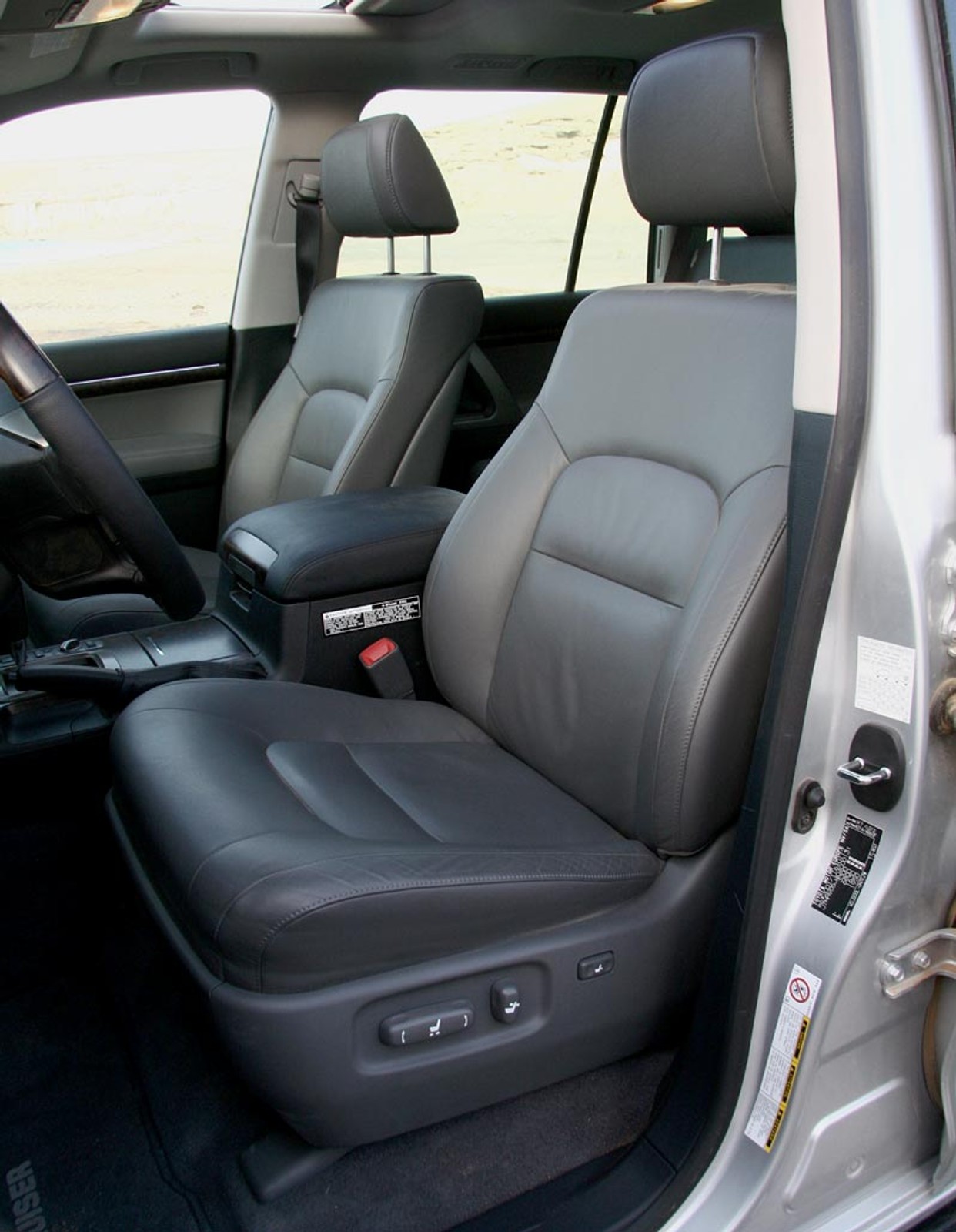 Toyota Land Cruiser V8: pierwsze wrażenia