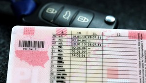 Każdego czeka wymiana prawa jazdy. Sprawdziliśmy, co zmieni Unia