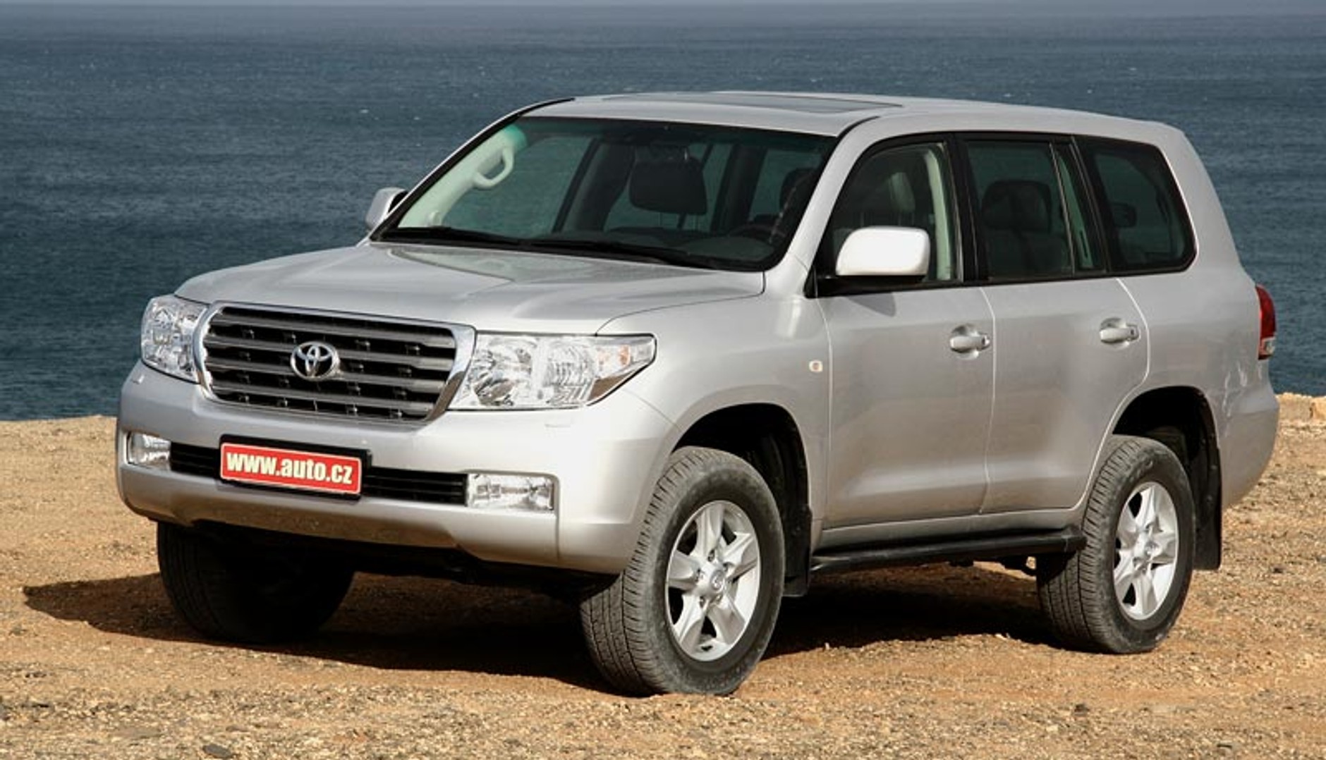 Toyota Land Cruiser V8: pierwsze wrażenia